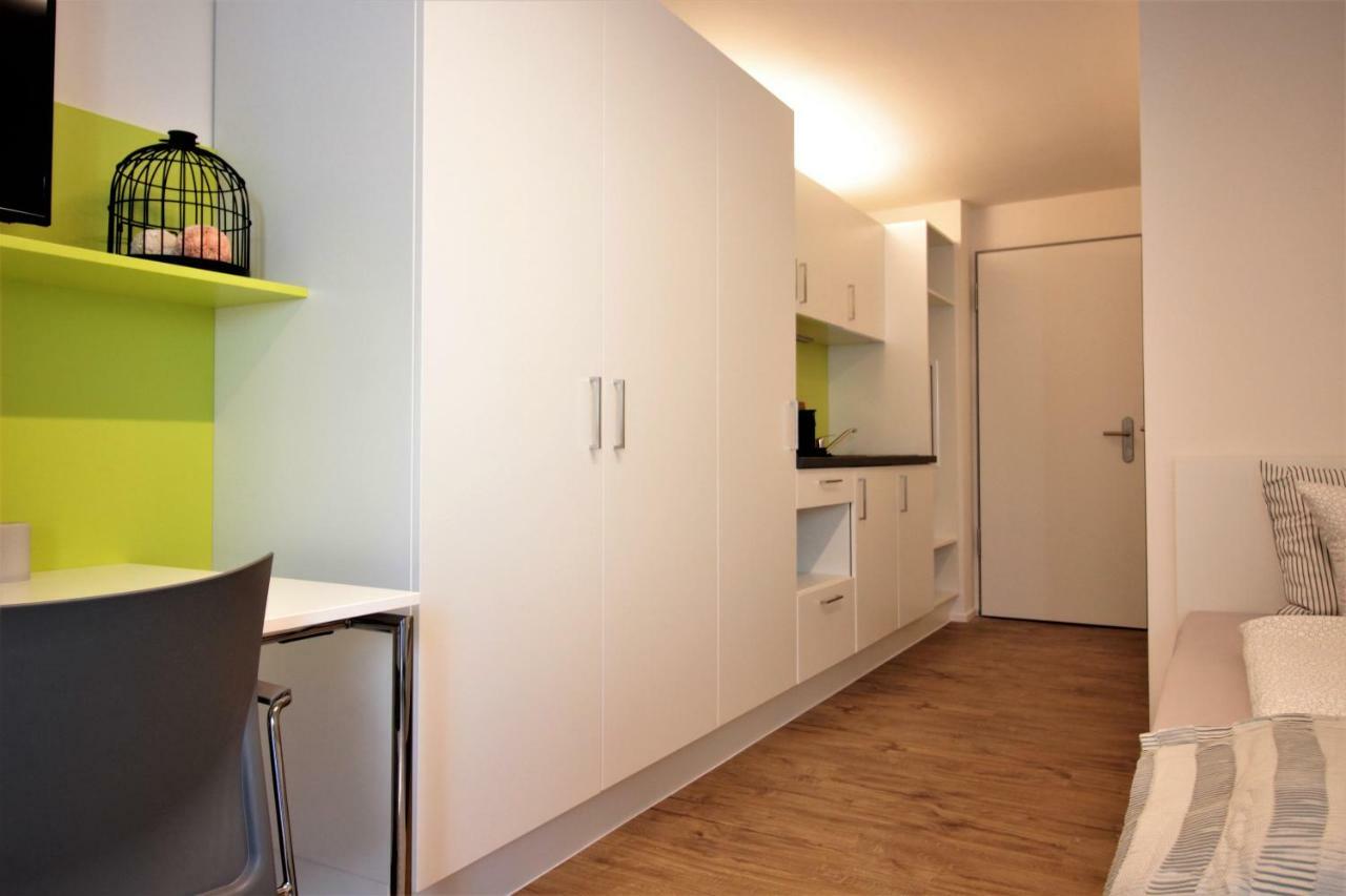 Studio Apartment - Balcony, Netflix, University Hospital Proximity Würzburg Eksteriør bilde