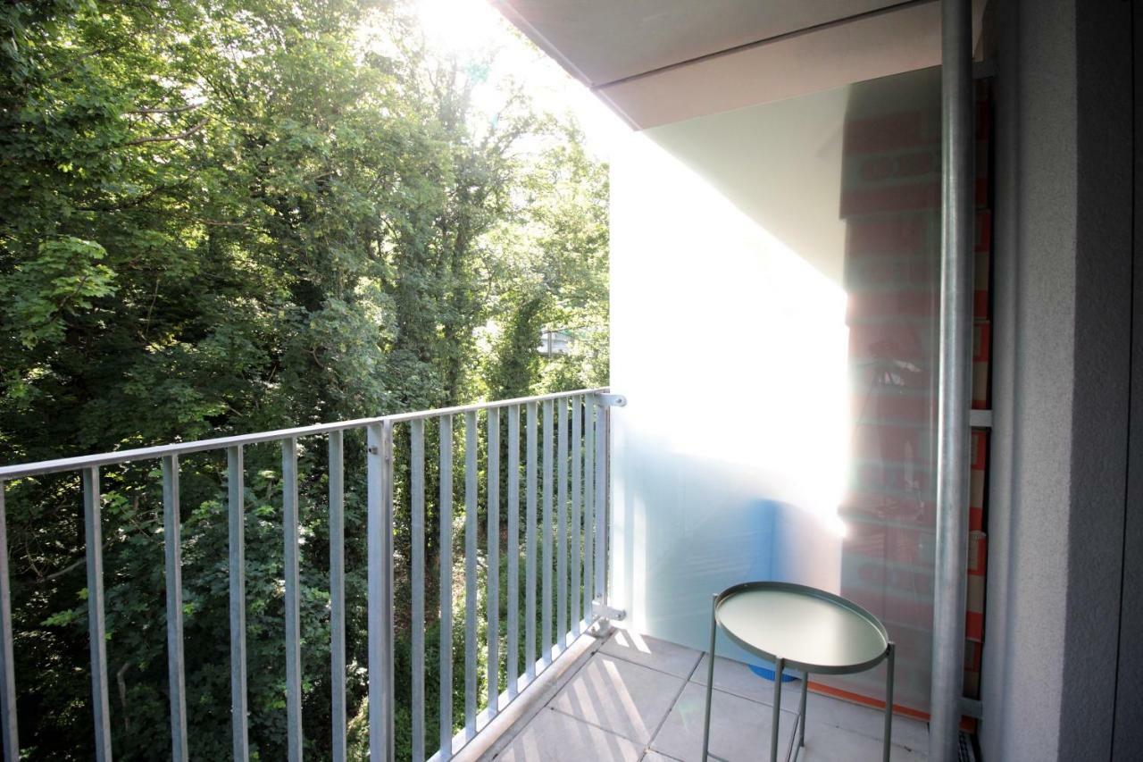 Studio Apartment - Balcony, Netflix, University Hospital Proximity Würzburg Eksteriør bilde